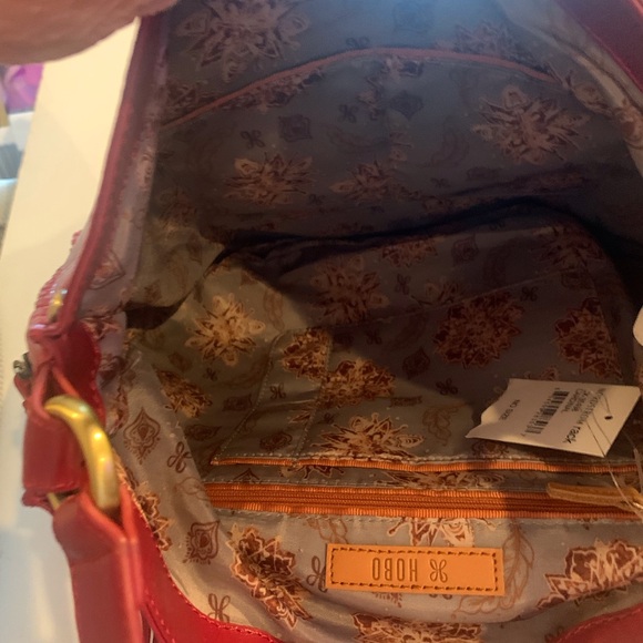HOBO International Red Leather Shoulder Bag NWT I added measurements! - Picture 4 of 5